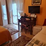 B&k Πανσιόν